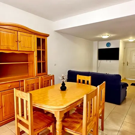 Alcoia 7 - Playa De - Alquiler Solo A Familias Apartment